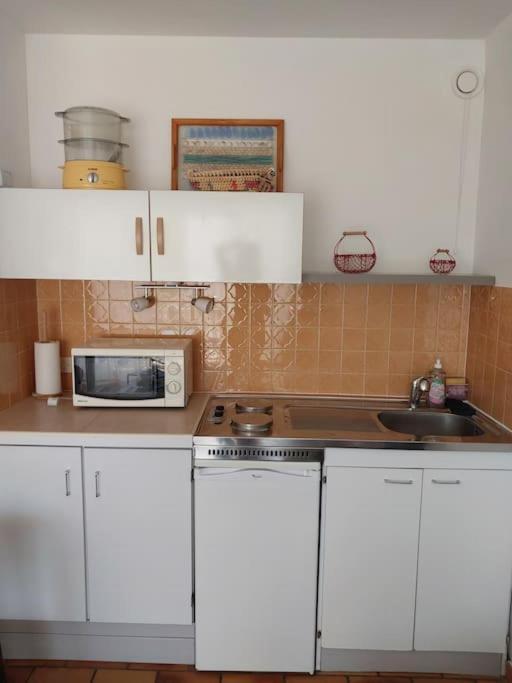 Au Calme A 2Min Mer Parking Balcon Wifi Clim! Six-Fours-les-Plages Extérieur photo